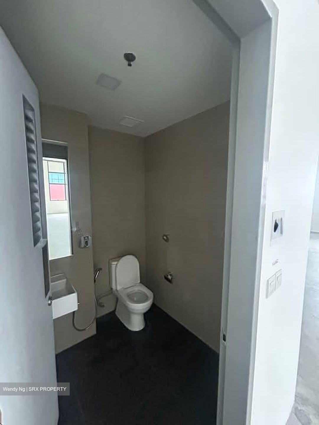 Hh @ Kallang (D13), Factory #576591441